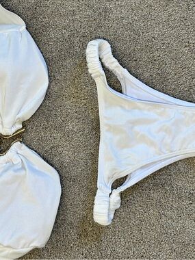 White two-Piece Swimsuit with Ruched Straps